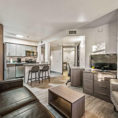 Chandler Perfect Location 1 Bedroom المظهر الخارجي الصورة